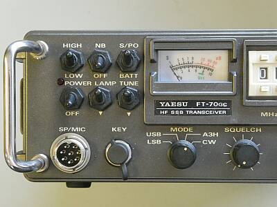 YAESU FT-70GC